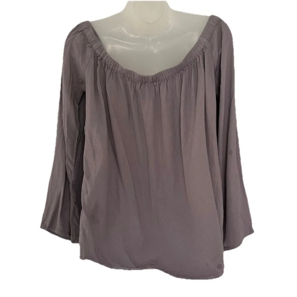Anthropologie‎ Cloth & Stone Gray Off the Shoulder Top Size Medium 3/4 Sleeves